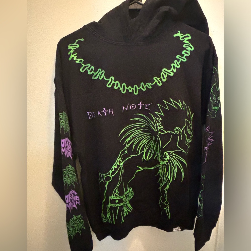 Medium size broken promises X deathnote hoodie